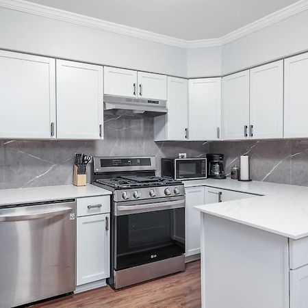 Beautiful Remodeled Penthouse Unit In Old Town Βίλα Σικάγο Εξωτερικό φωτογραφία