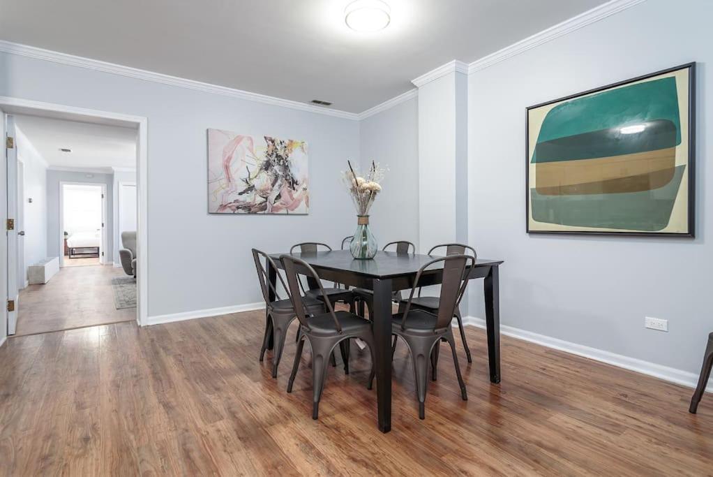 Beautiful Remodeled Penthouse Unit In Old Town Βίλα Σικάγο Εξωτερικό φωτογραφία