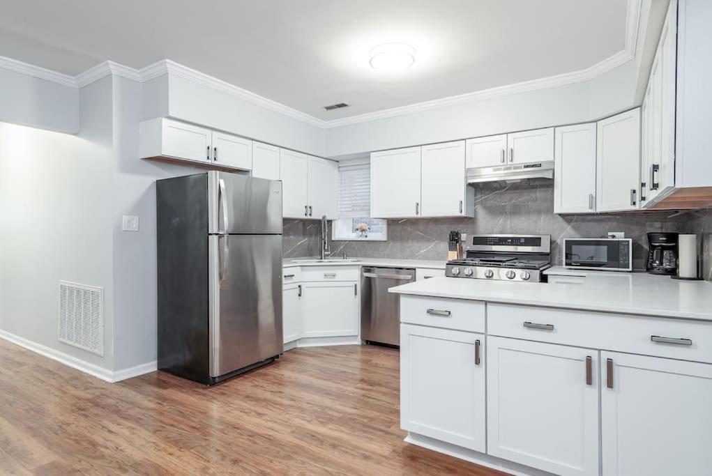 Beautiful Remodeled Penthouse Unit In Old Town Βίλα Σικάγο Εξωτερικό φωτογραφία